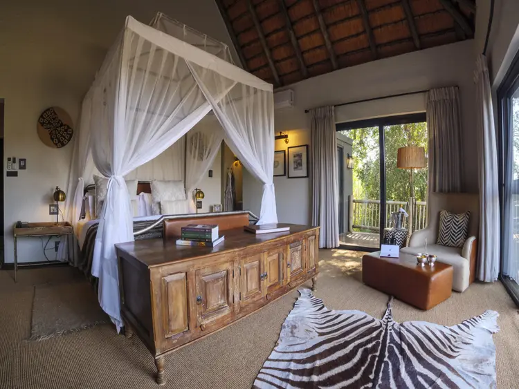 Spacious bedroom